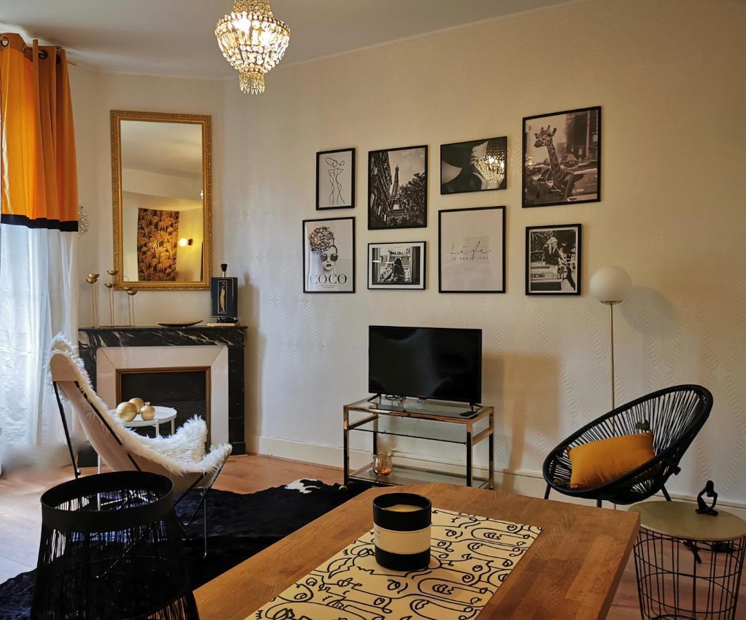 Belle Reine - 3 Appartements En Coeur De Centre-Ville Aix-les-Bains Exterior photo